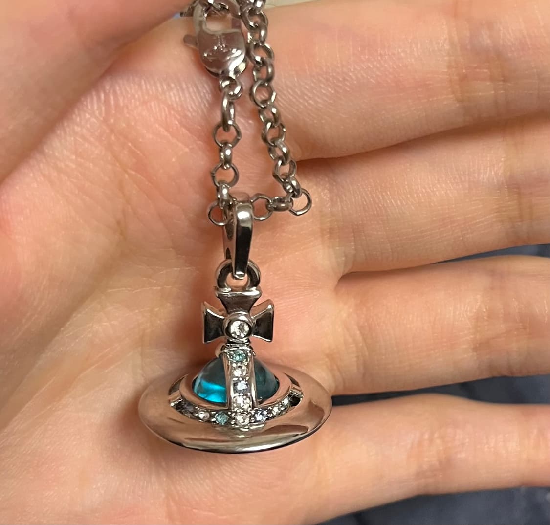 비비안웨스트우드 그린블루 orb 목걸이 상품이미지6