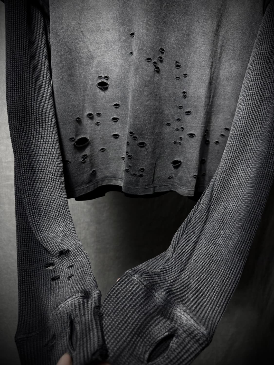 Filth Distressed Layered Long Sleeve  상품이미지4