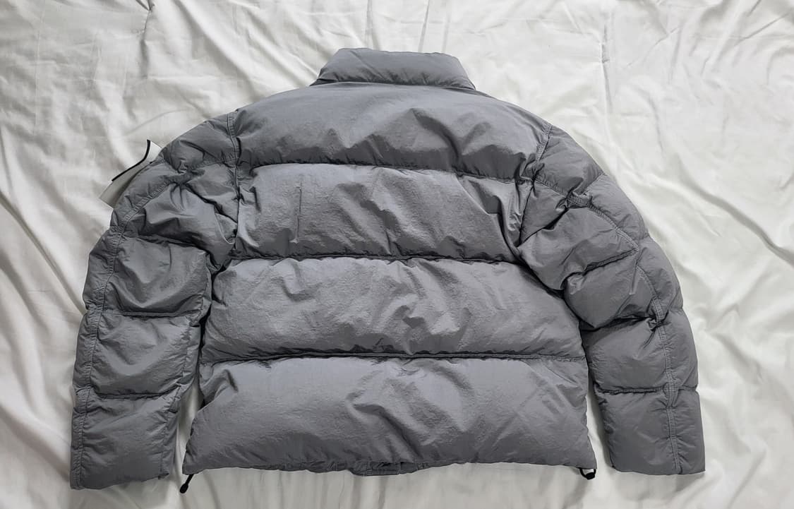 25FW 스톤아일랜드 나일론 메탈 에코닐 다운 자켓 상품이미지2