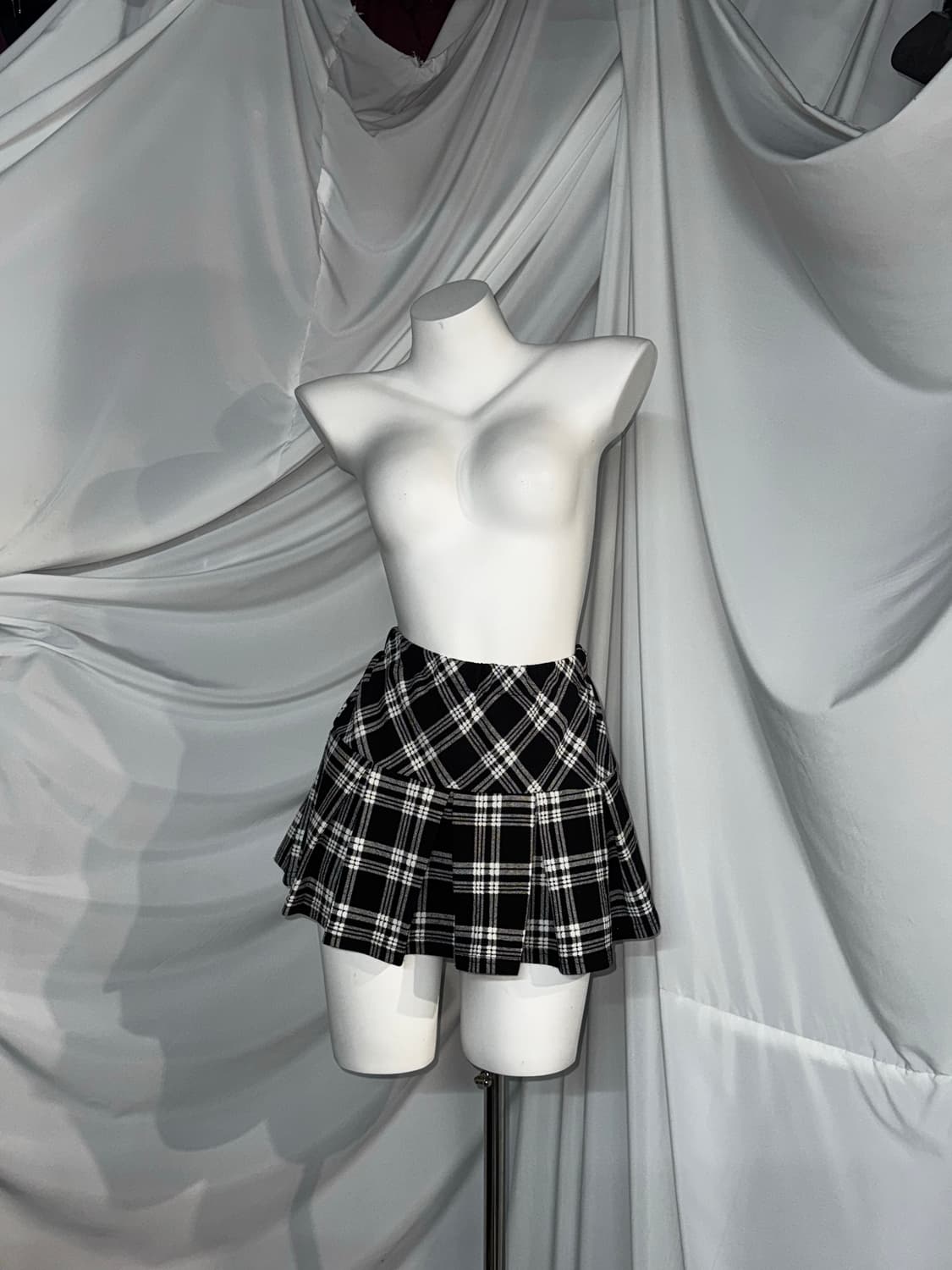 무채색 쇼콜라깔 스트라이프 데일리 키치 공겜여주 코디세트 상품이미지2