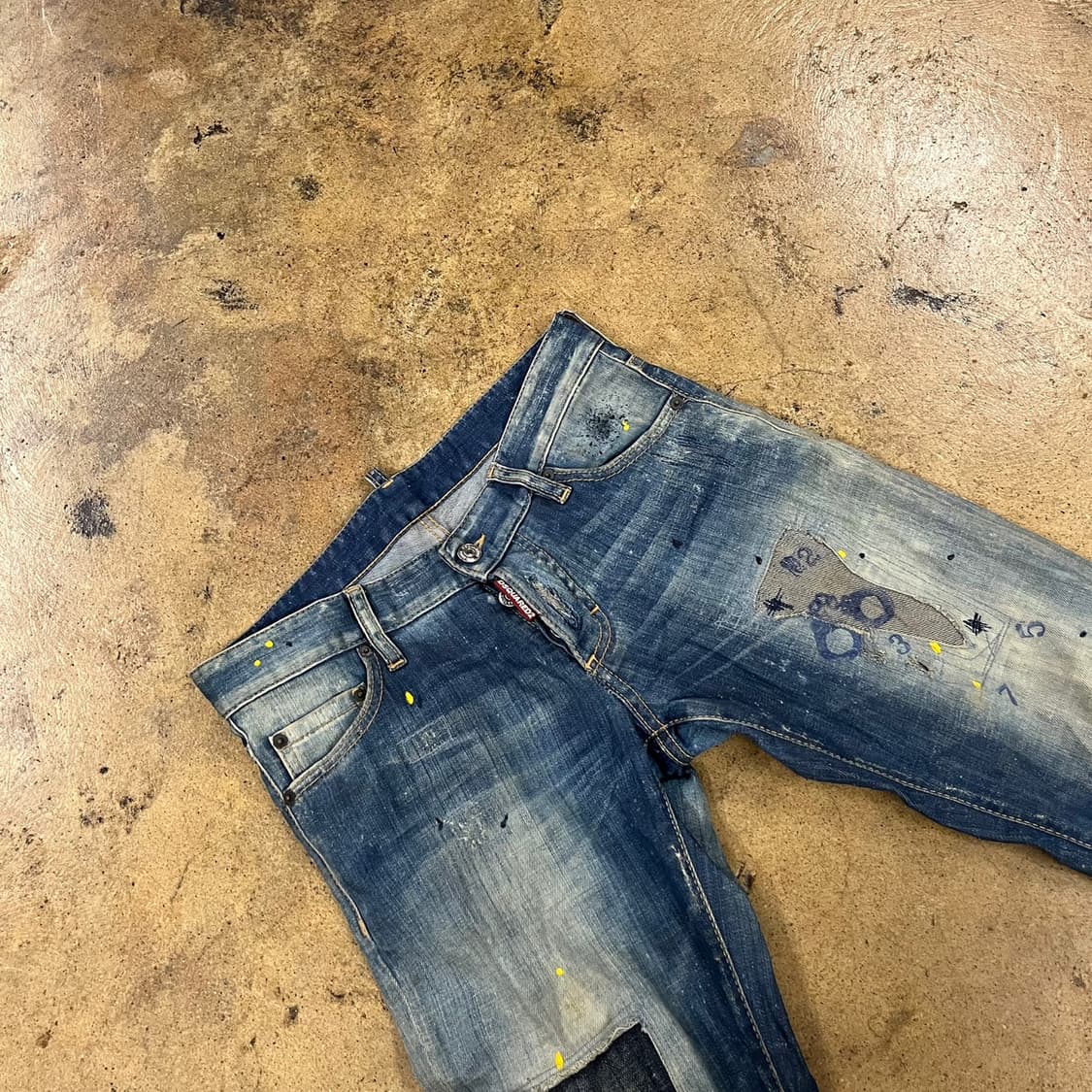 [정품/44] 디스퀘어드2 패치 데님 청바지 b17 상품이미지1