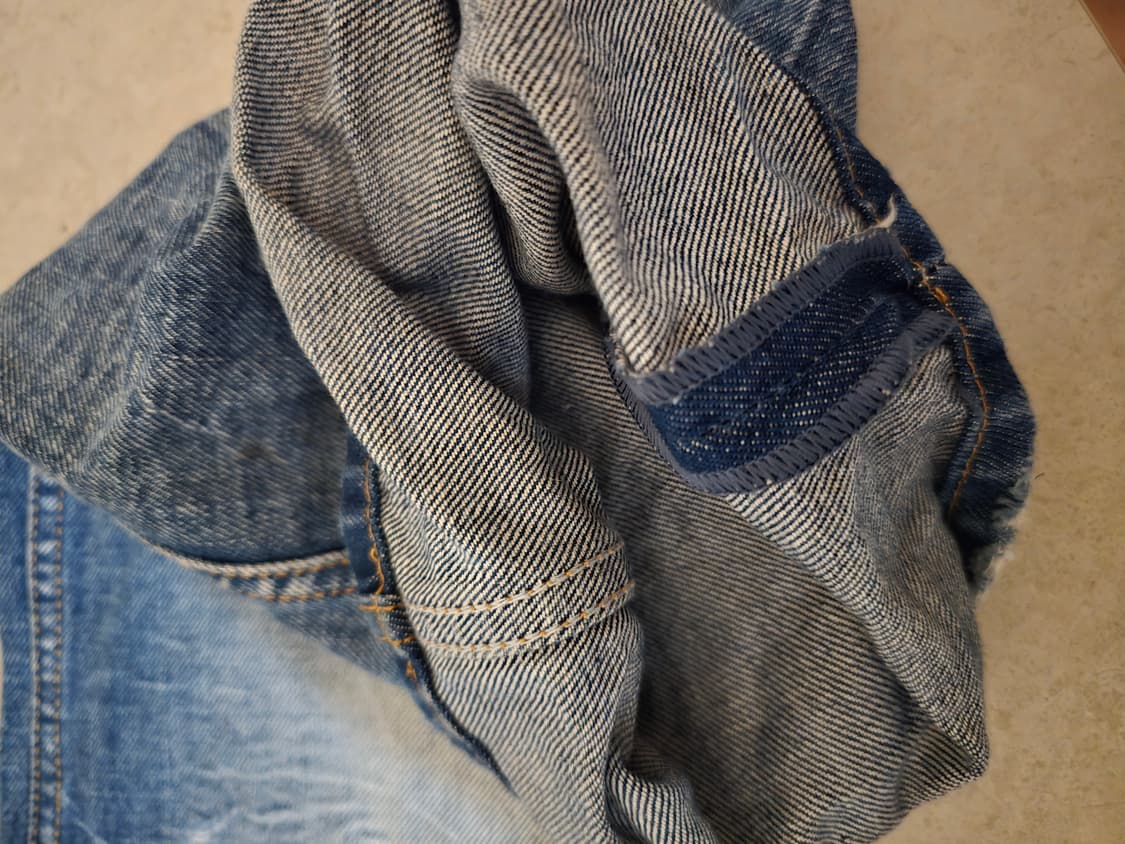 디젤 자티니 zatiny 32사이즈입니다. 상품이미지5