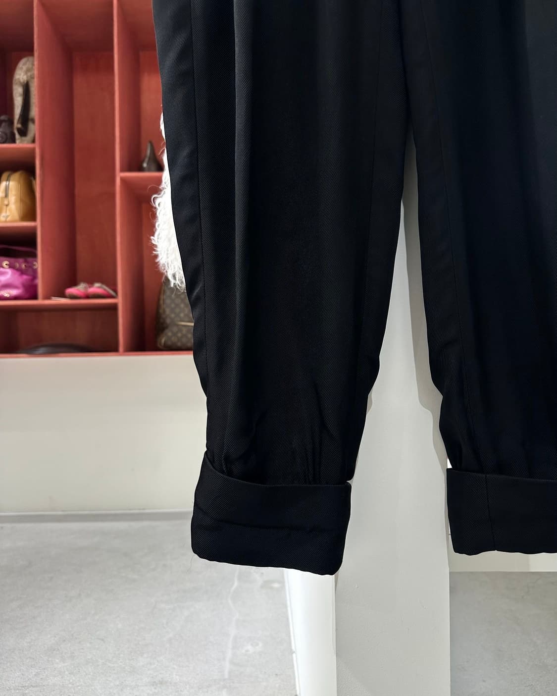 알렉산더 왕 블랙 핀턱 디테일 벌룬 팬츠 상품이미지4