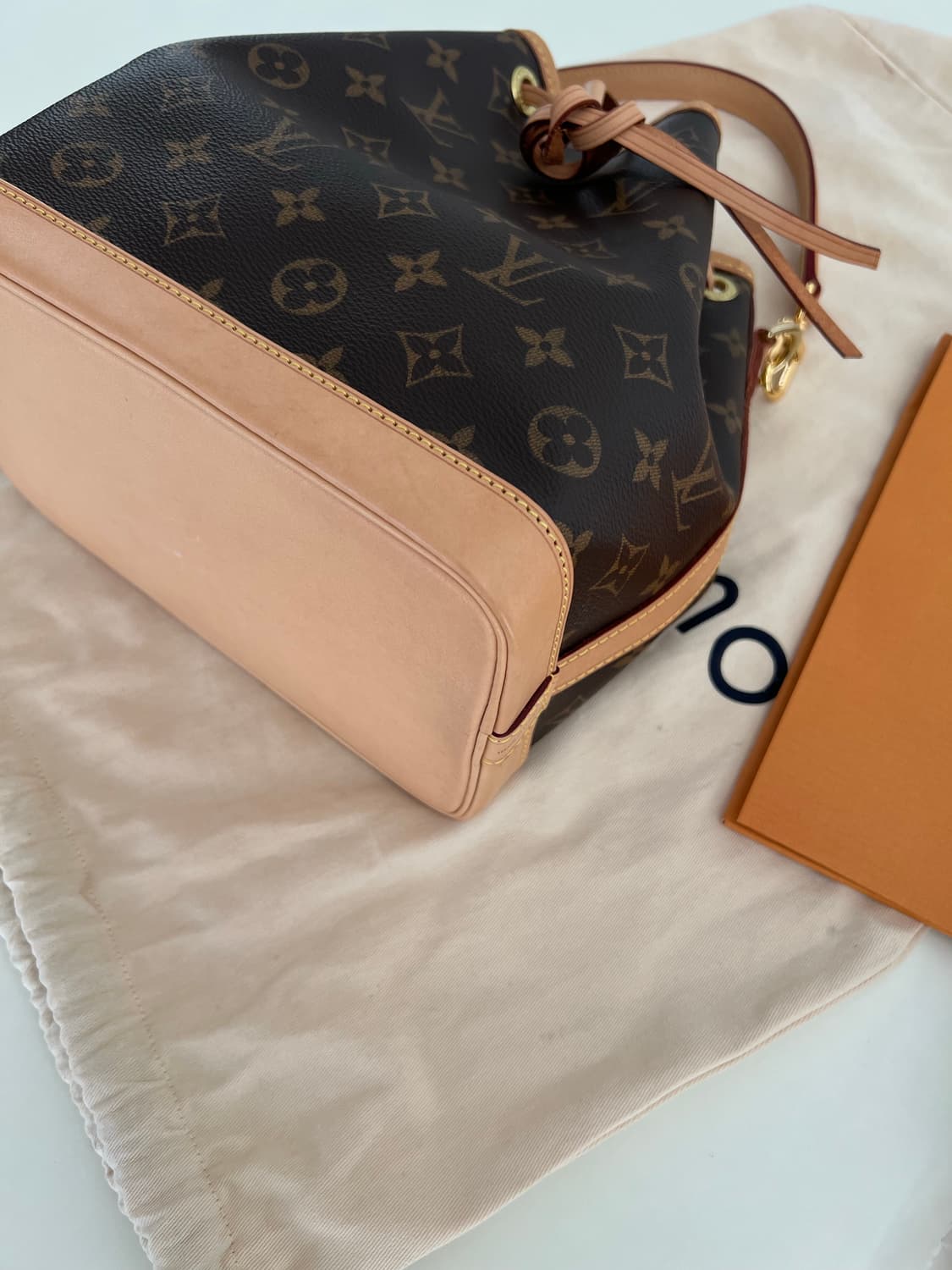 루이비통 노에 bb 상품이미지4