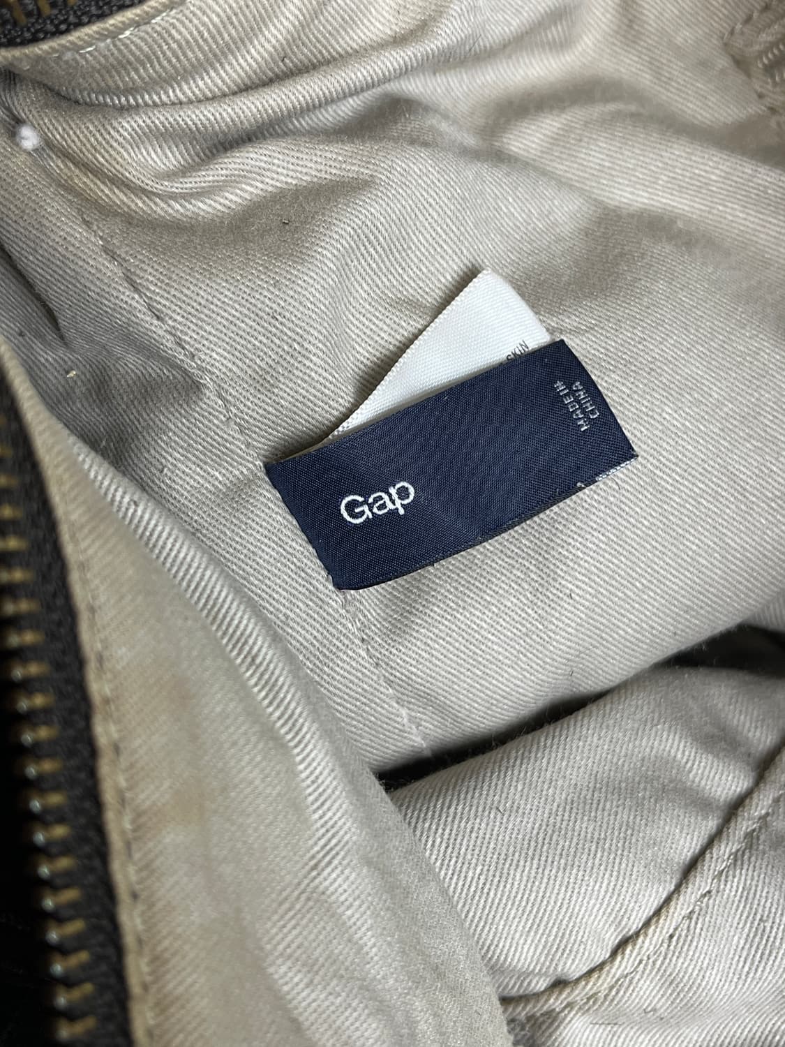 GAP 스웨이드 크로스백 상품이미지6