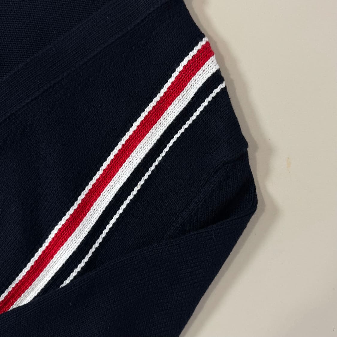 [3/당일출고]톰브라운 인타르시아 가디건 상품이미지4