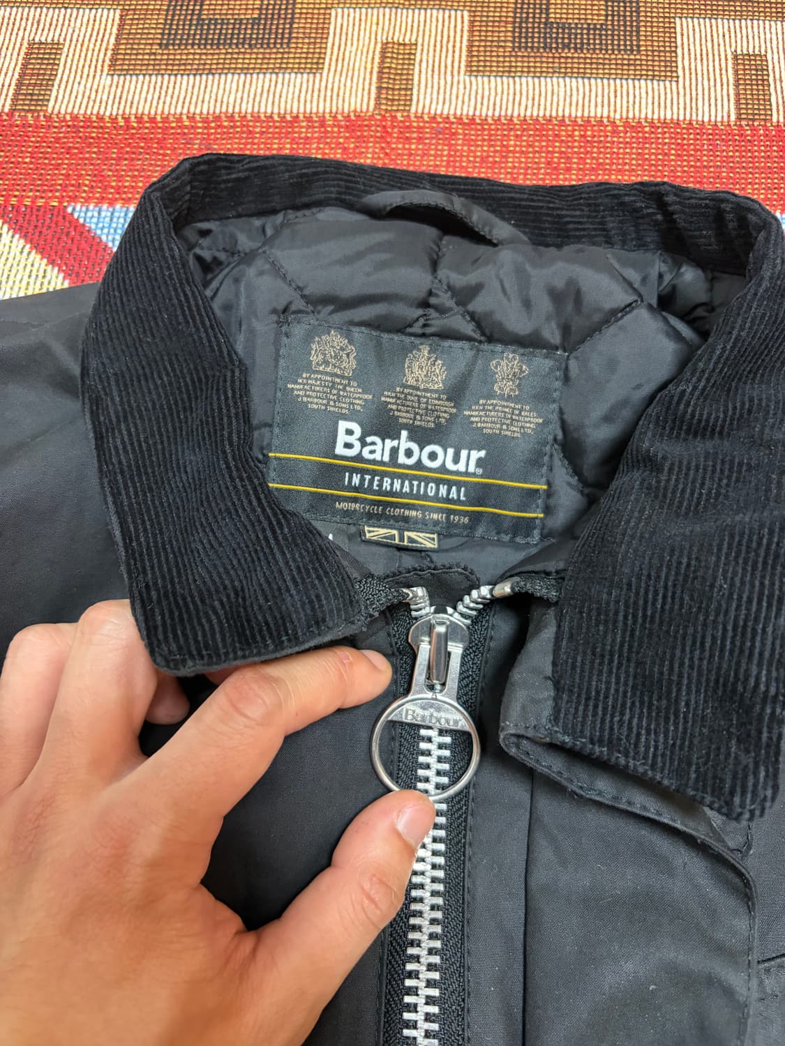 Barbour 바버 인터네셔널 듀크 왁스 자켓 블랙 상품이미지5