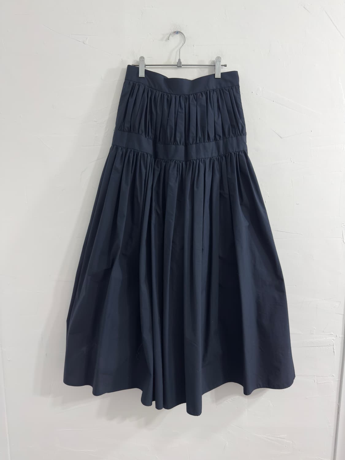 theiron navy long skirt 상품이미지3