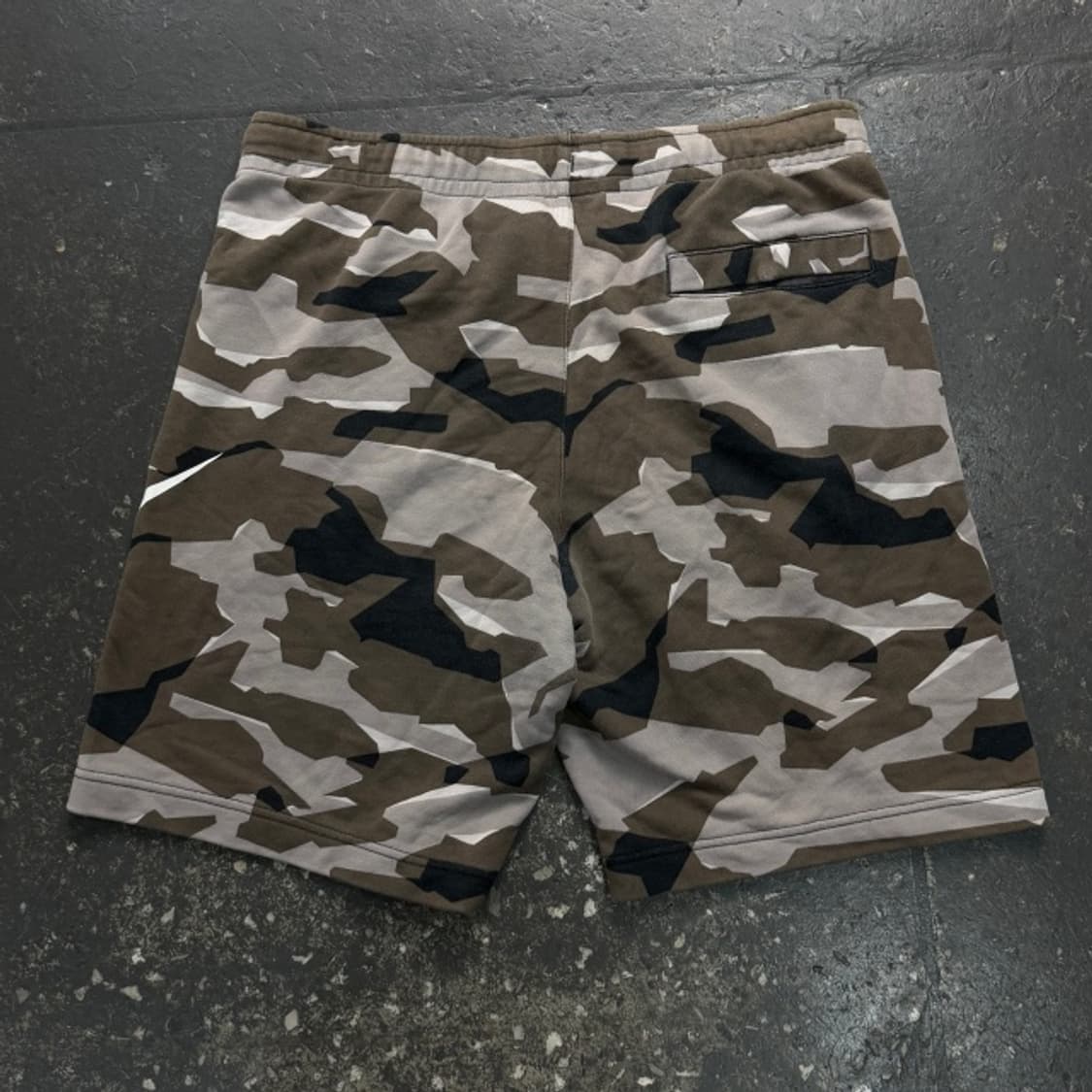 100 나이키 카모 반바지 상품이미지4