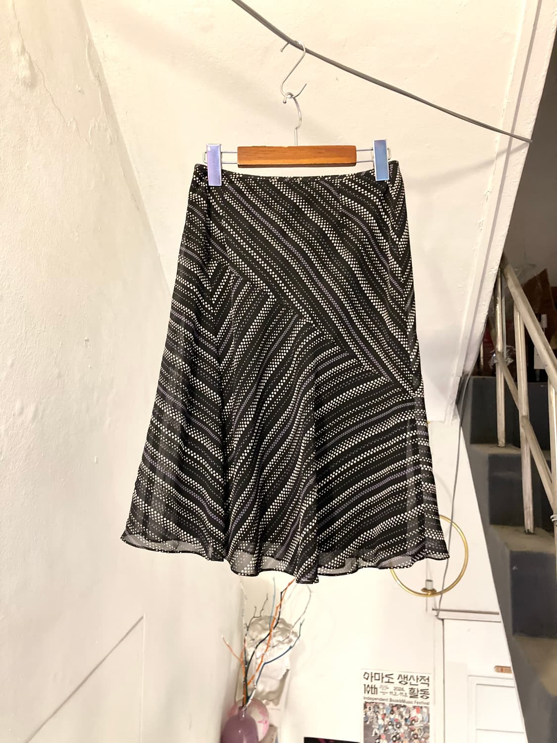 y2k 도트 미디 플레어 스커트 상품이미지5
