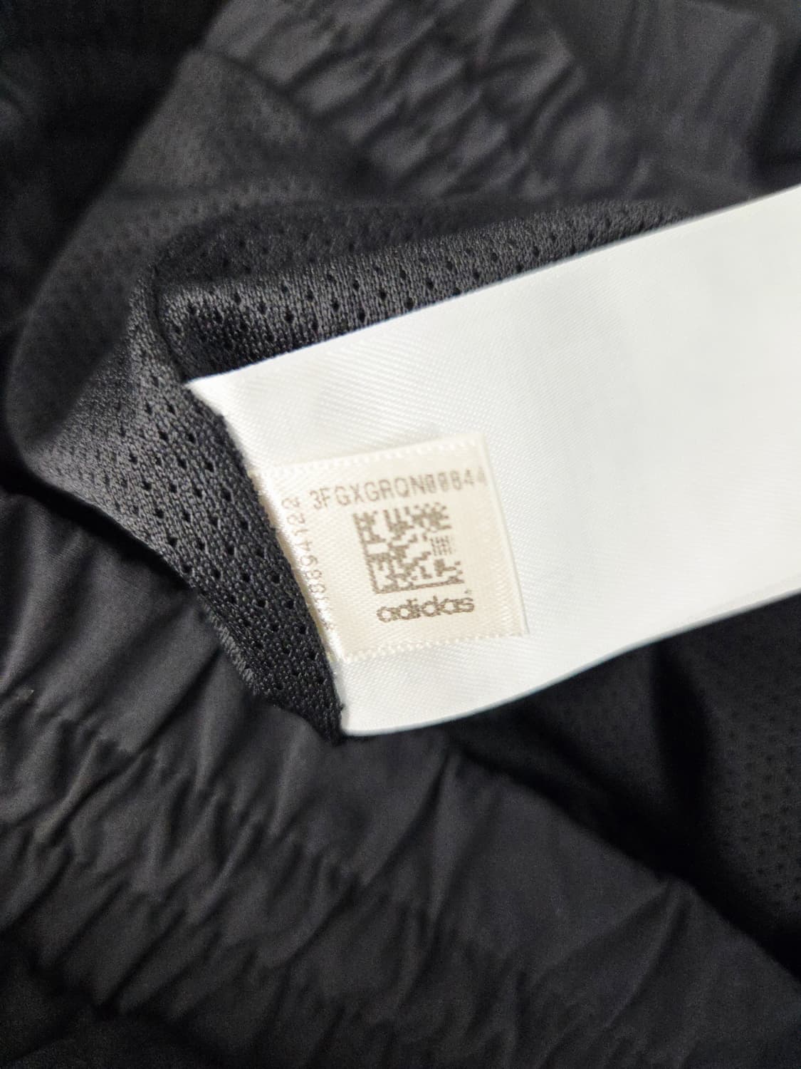 아디다스 오리지널스 웜업 트랙 팬츠 블랙 상품이미지8