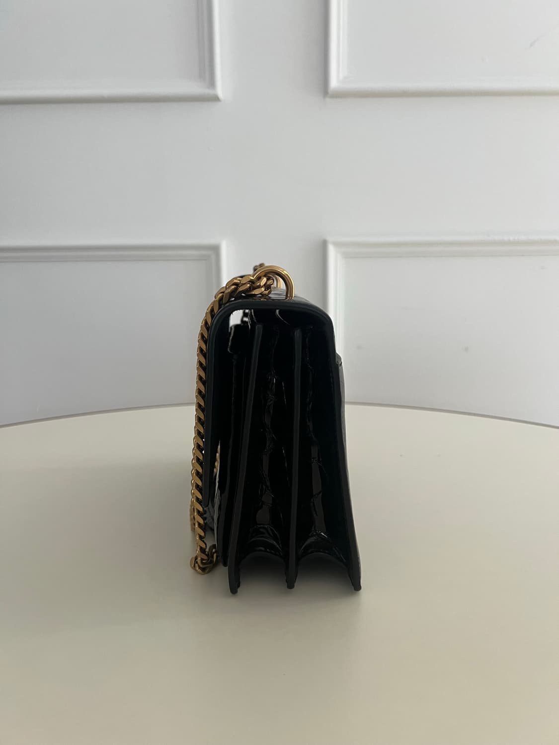 생로랑 크로크다일 미듐 선셋백 상품이미지5