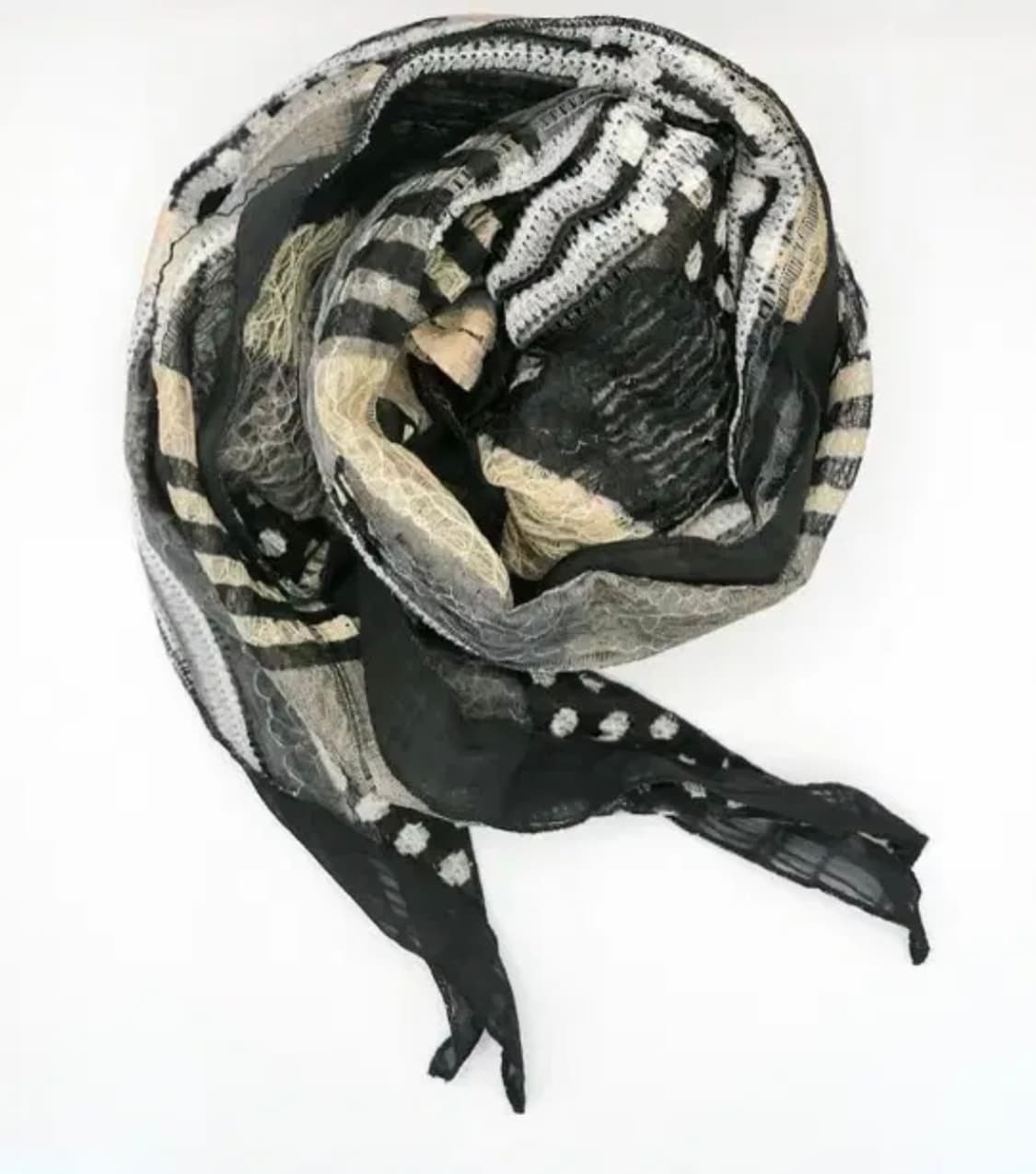 [Coyseio] 코이세이오 스카프 구합니다. 상품이미지1