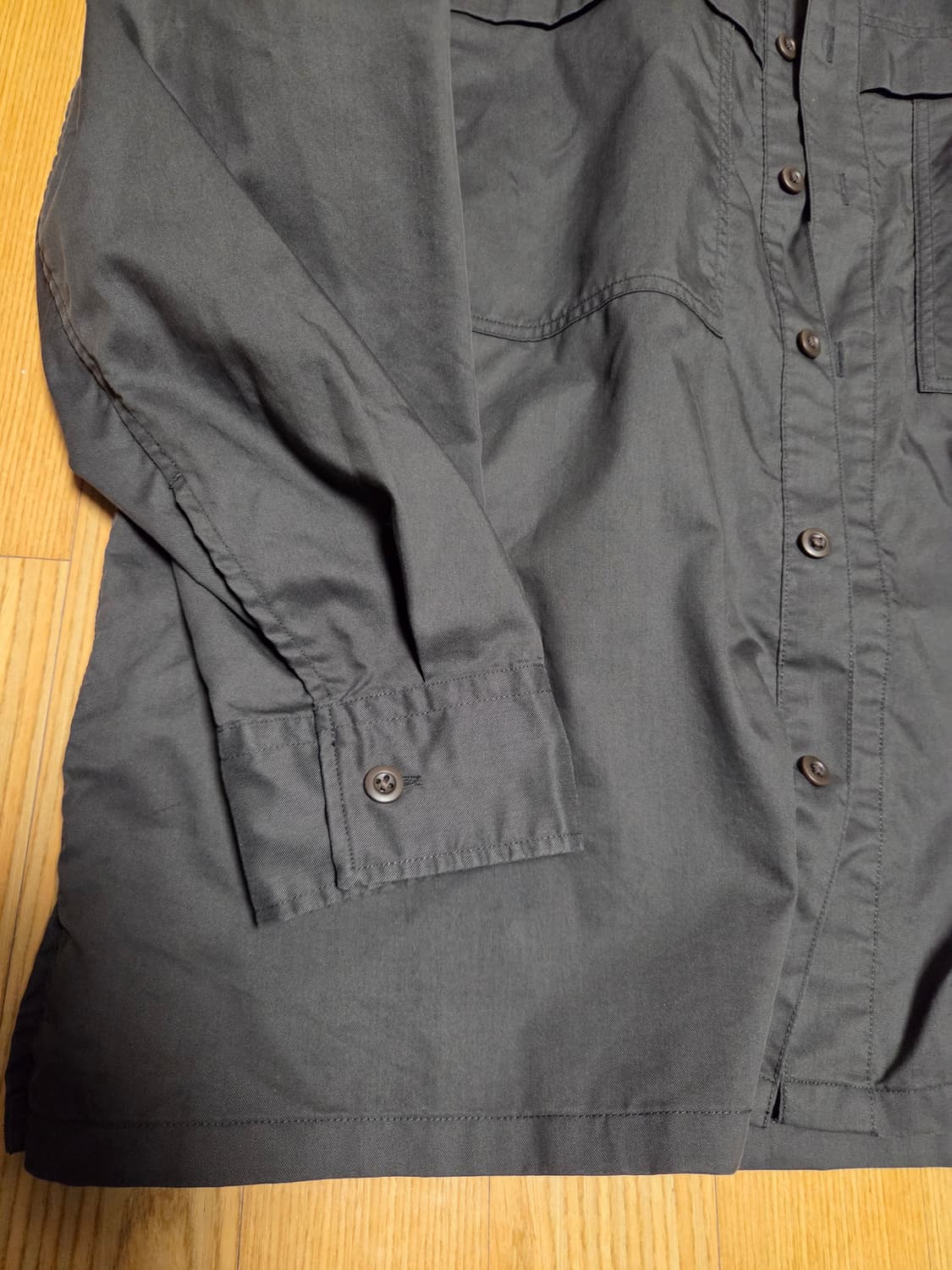 유니클로u 유틸리티 셔츠 L사이즈 상품이미지4