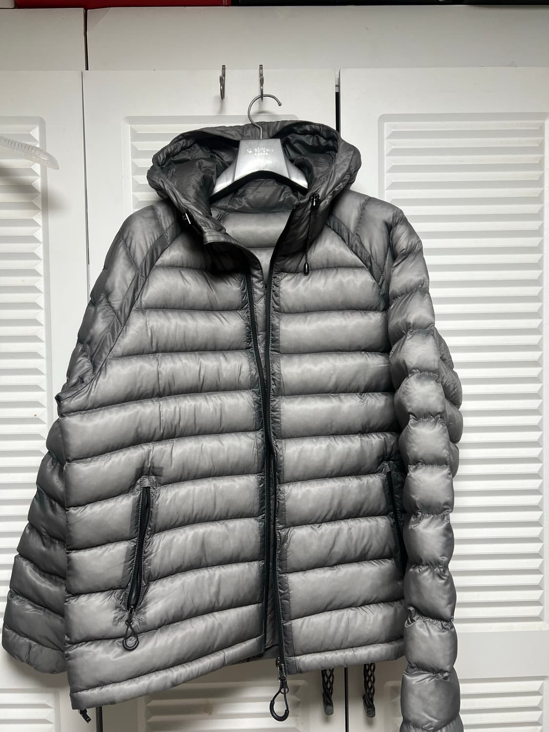 수아레 경량패딩 L 판매 상품이미지2