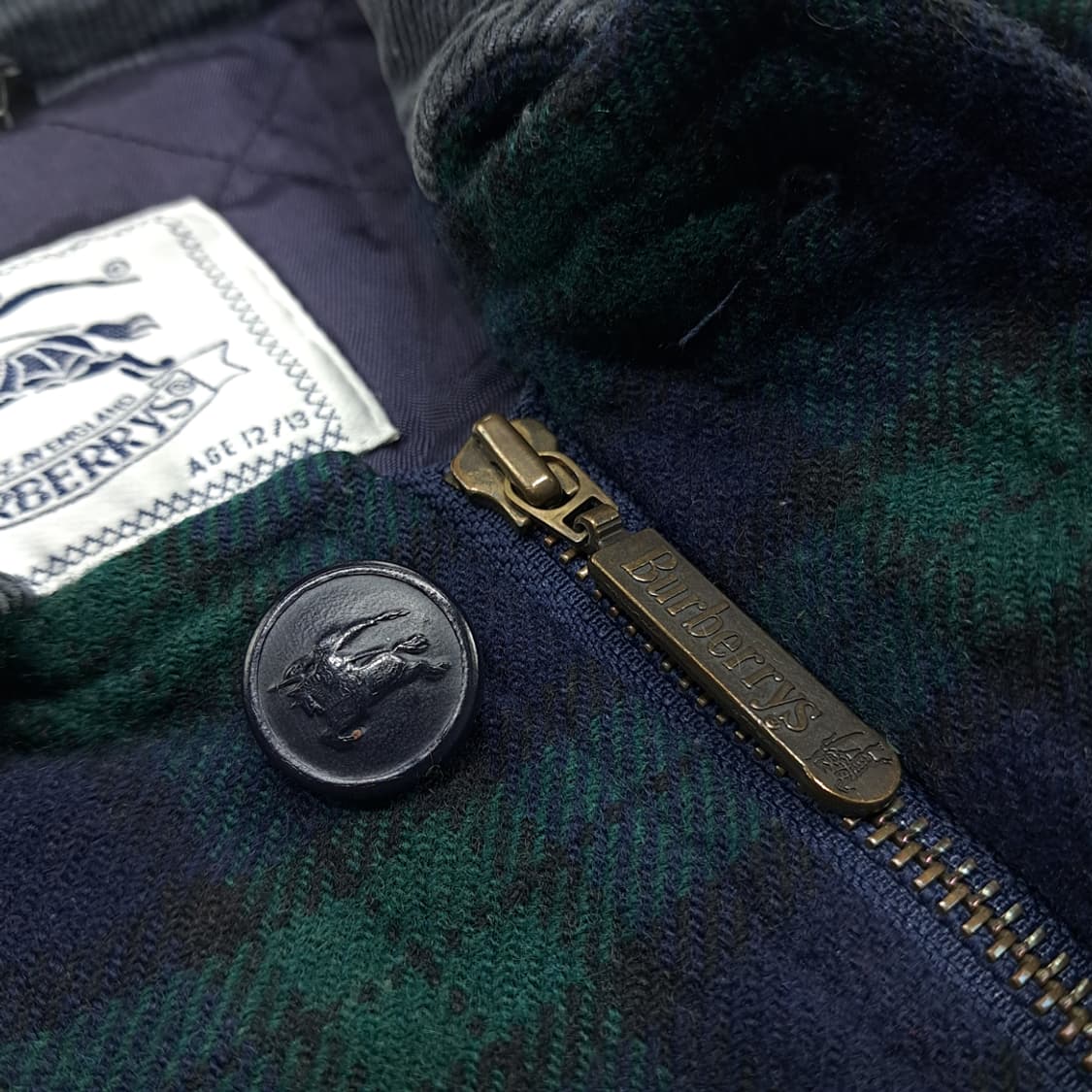 CN710W M 버버리 클래식 블랙워치 타탄체크 퀄팅 울 자켓 상품이미지8