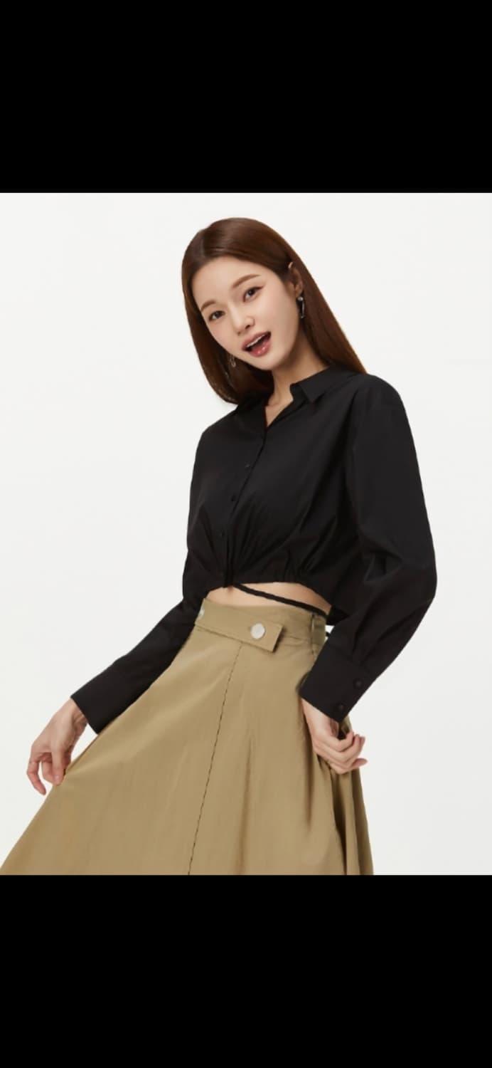 잇미샤 크롭 블라우스 (베이지색상 판매) 55사이즈 상품이미지3