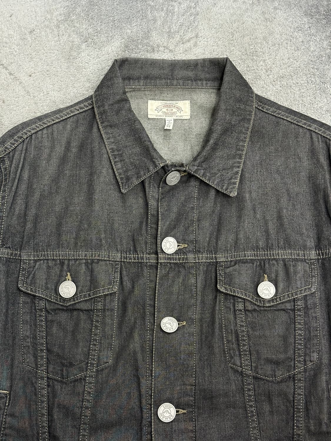 00s Armani Jeans 블랙 트러커 데님 자켓 L 상품이미지3