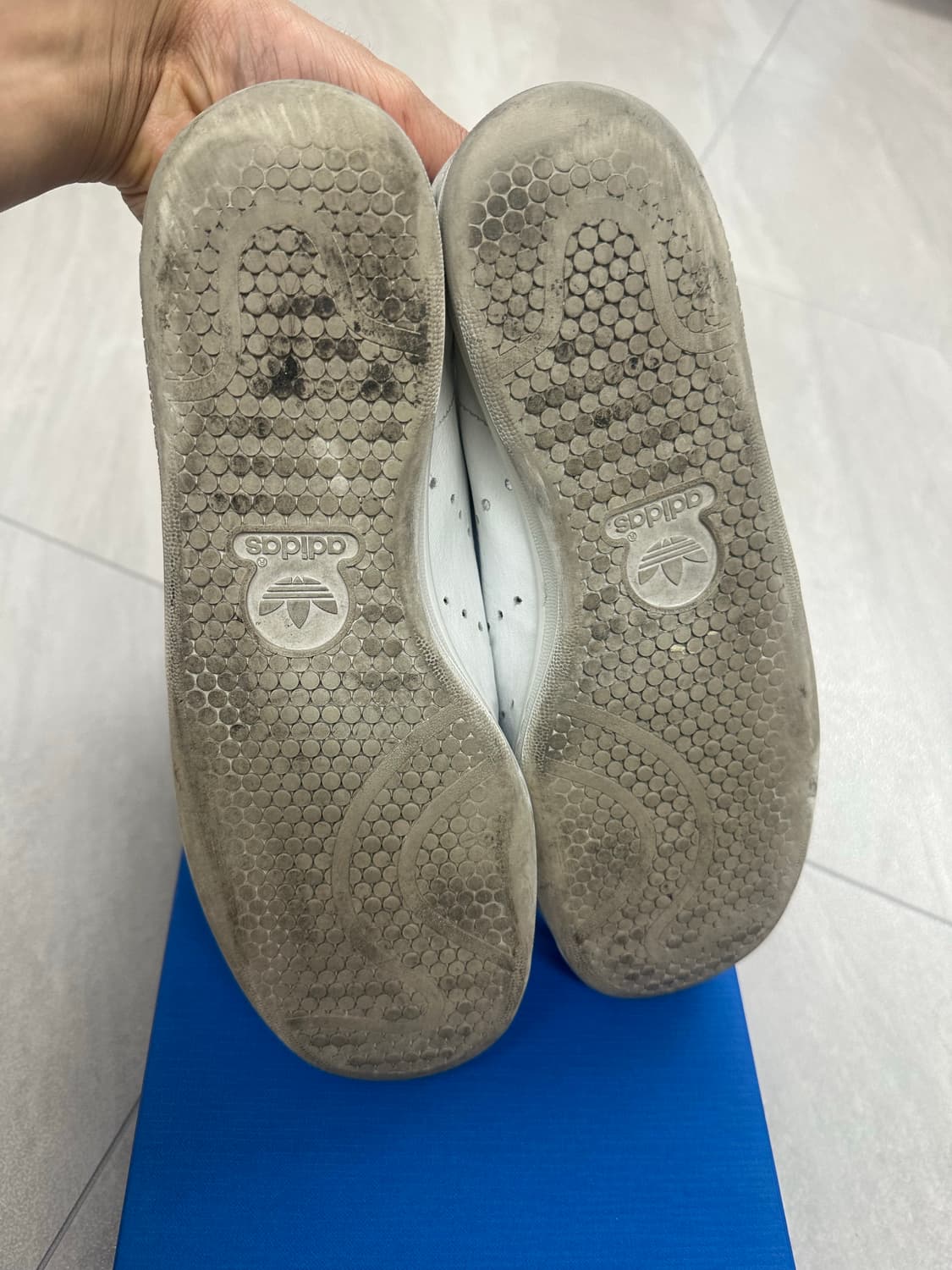 발렌시아가 스탠스미스 42 상품이미지5