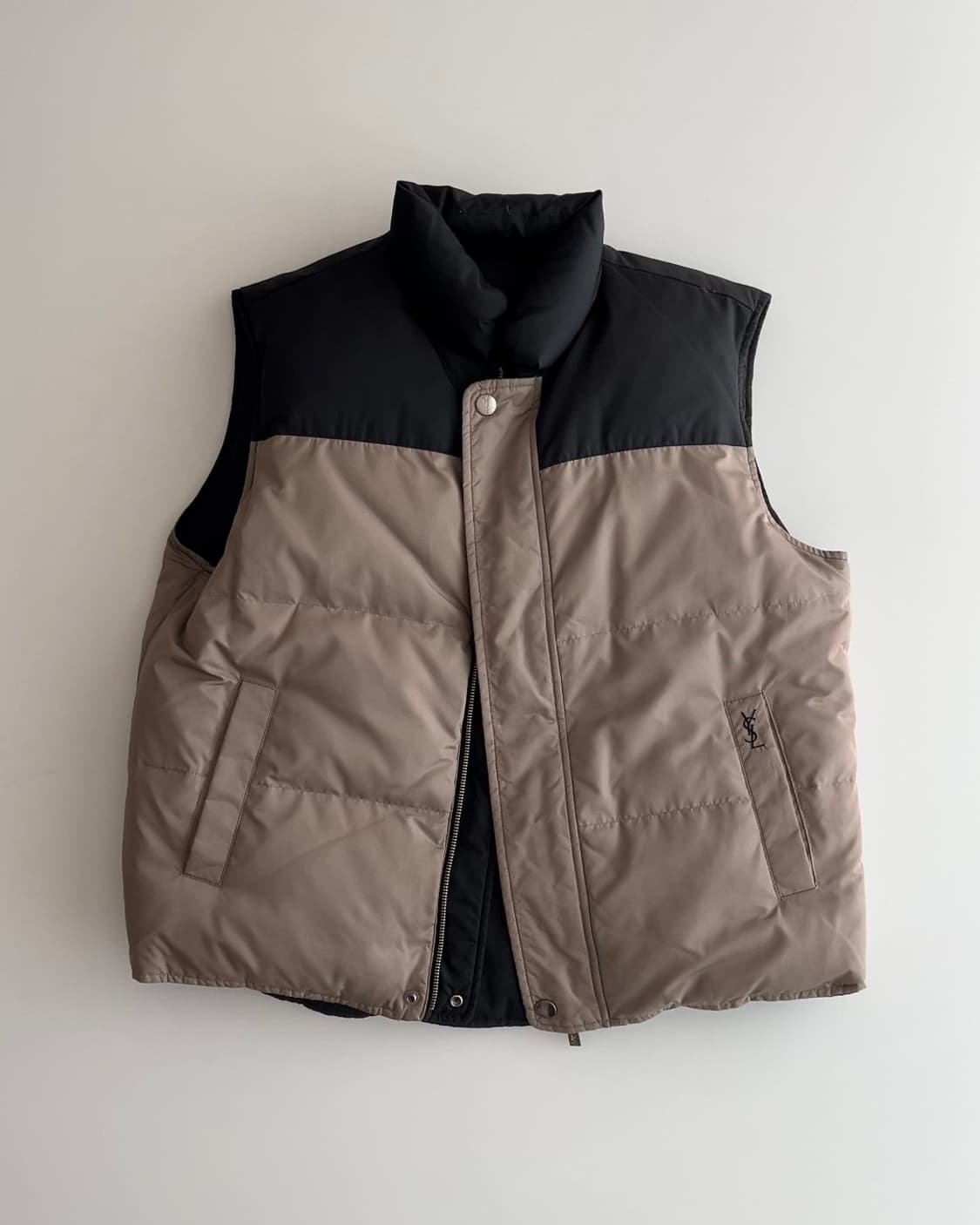 입생로랑 리버시블 구스 다운 베스트 100 상품이미지5