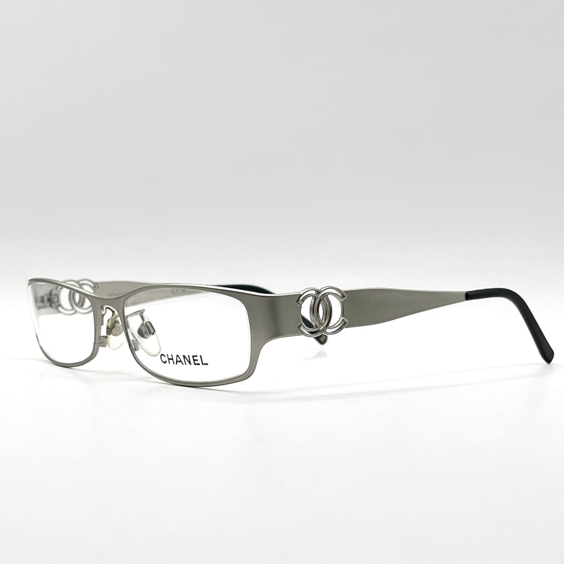 CHANEL 샤넬 실버 안경 상품이미지1