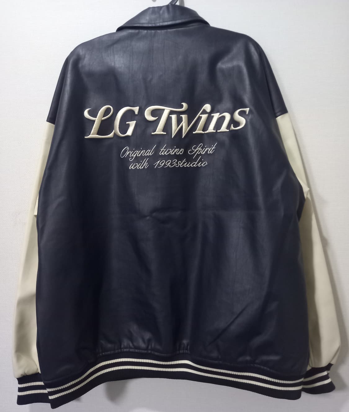 새상품 엘지 트윈스 LG트윈스 1993 스튜디오 레더 야구 점퍼 100 상품이미지2