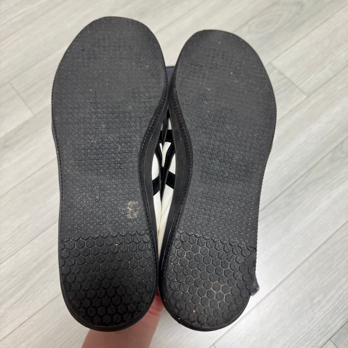 오니츠카타이거 토쿠텐 265 상품이미지3