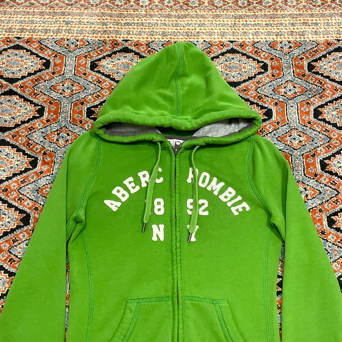 아베크롬비 스펠로고 연두 기모 후드집업 여성XS 상품이미지2