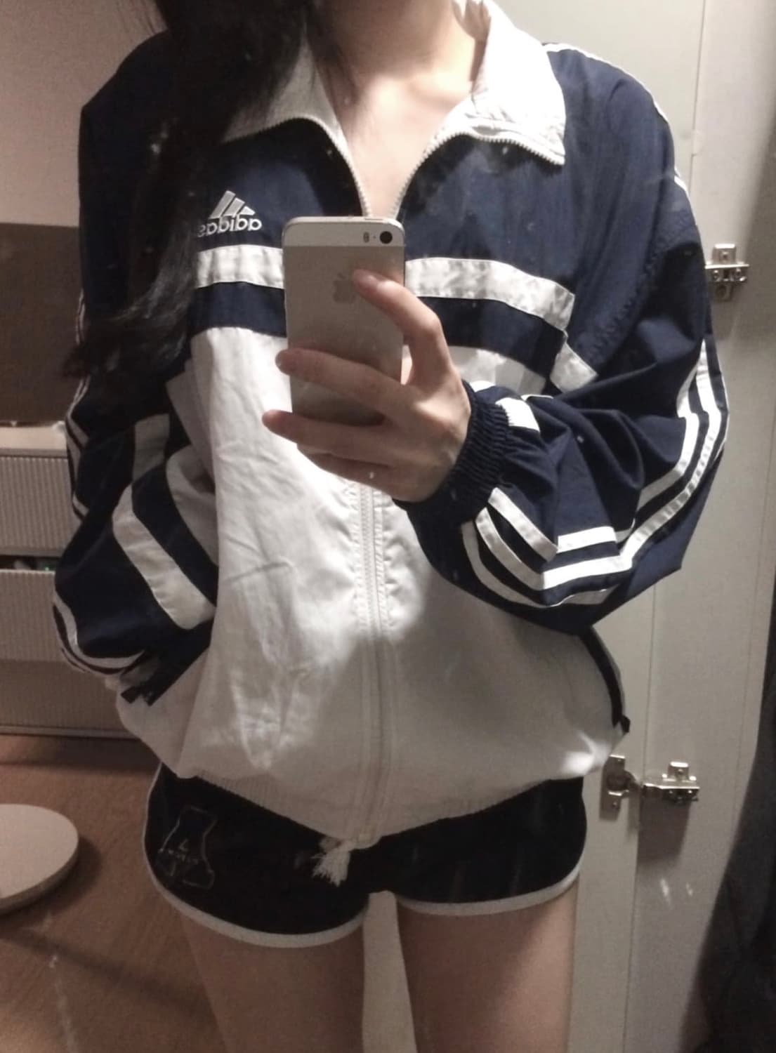 아디다스 올드스쿨 바람막이 삼선 배색 네이비 화이트  상품이미지2