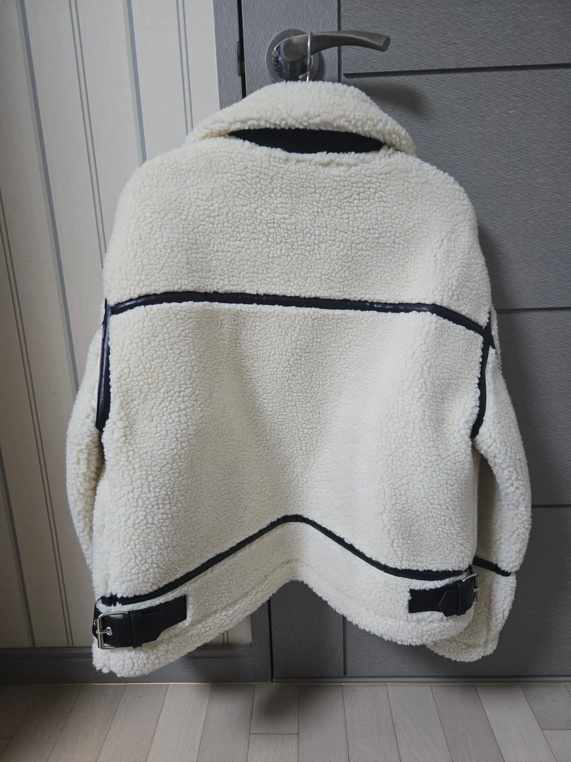 자라 무스탕 흰색 스타일 상품이미지3