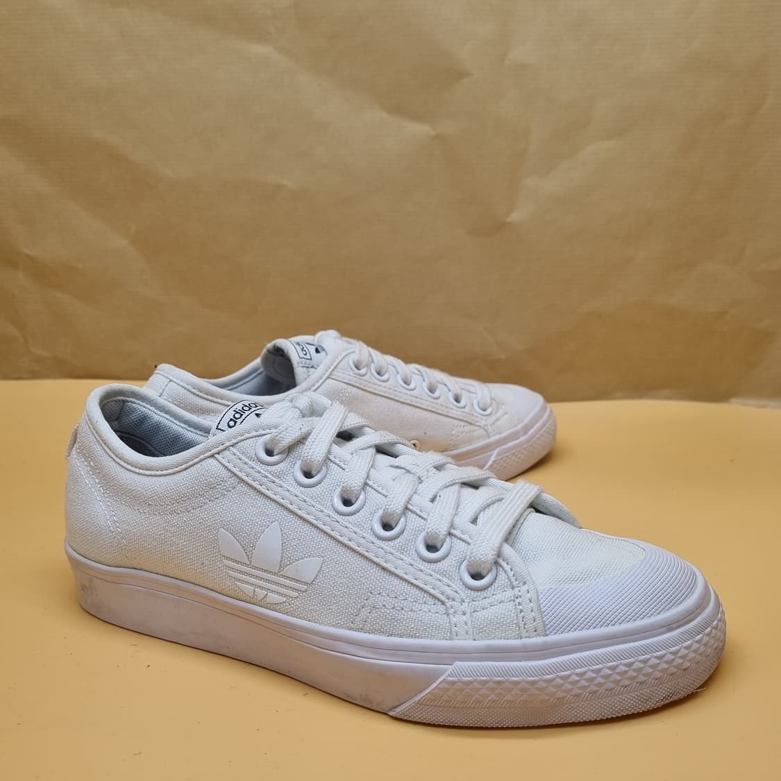 아디다스 니짜 트레포일 여성스니커즈235  상품이미지1