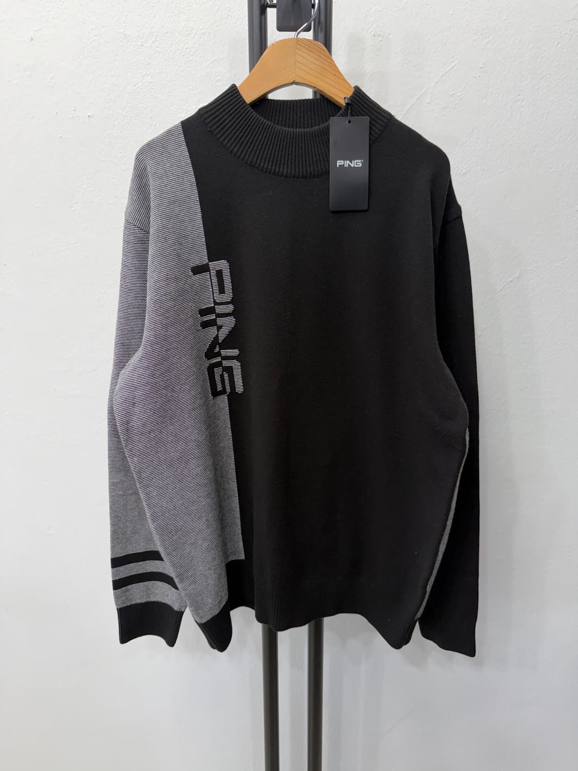 새제품) PING 핑 골프 남성 배색 니트 스웨터 105 상품이미지1