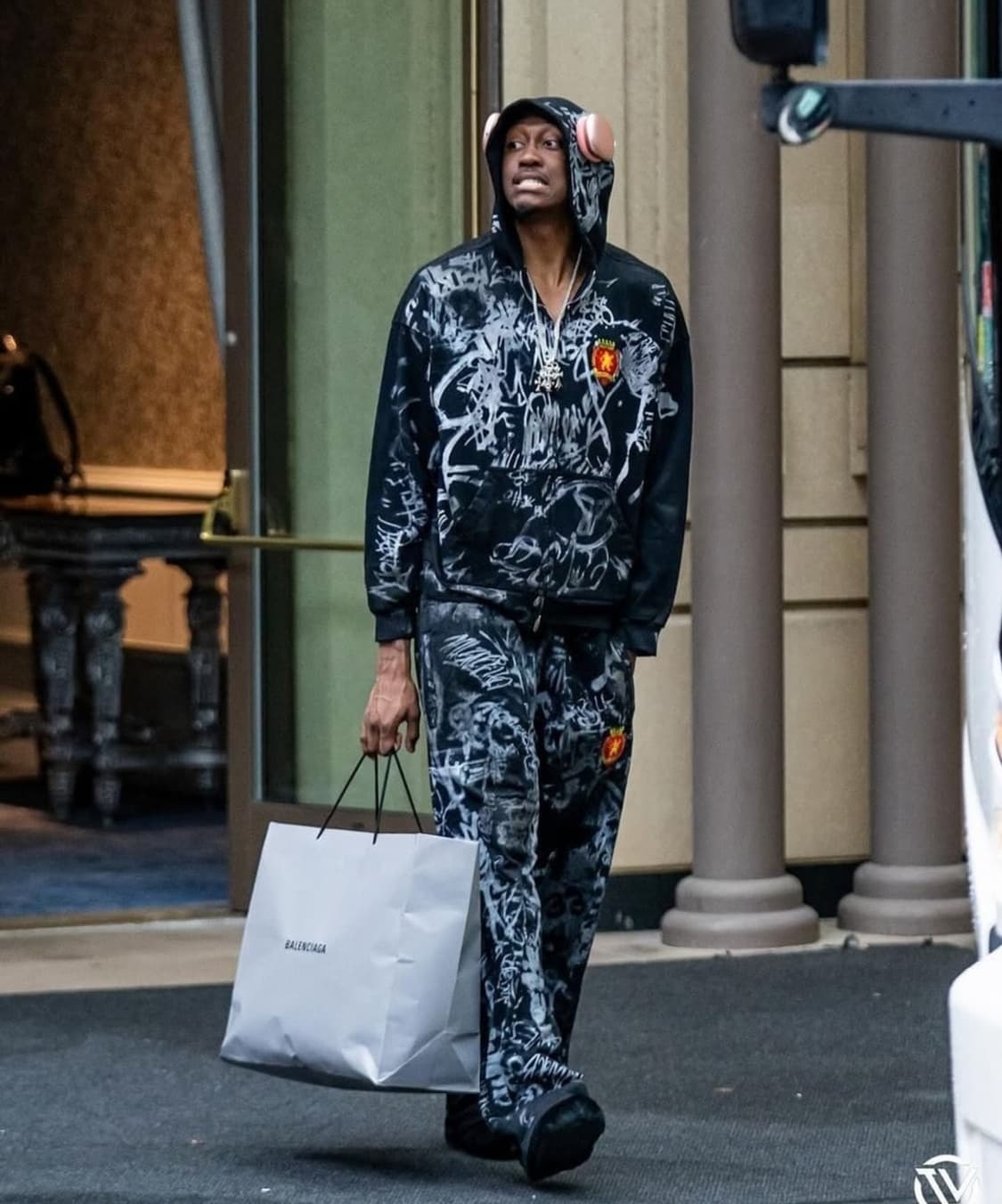 [M] 발렌시아가 스케이터 그래피티 후드집업 블랙 상품이미지1