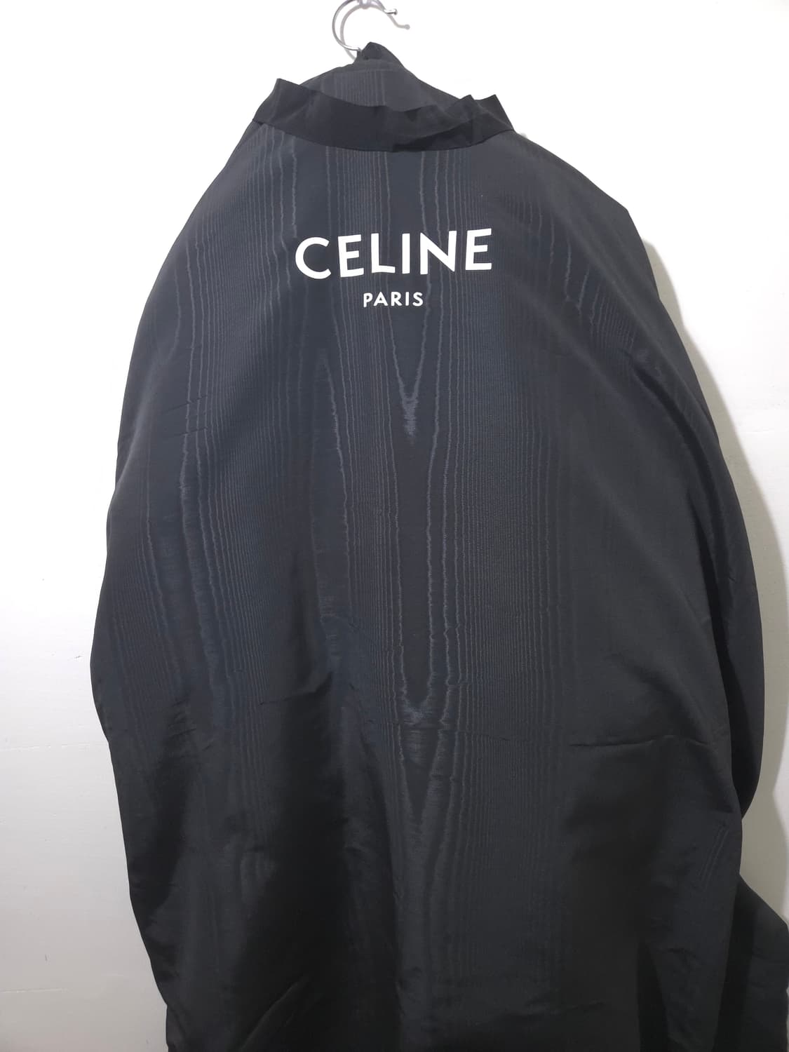 [새상품급] 셀린느 백로고 봄버 다운 자켓 상품이미지10