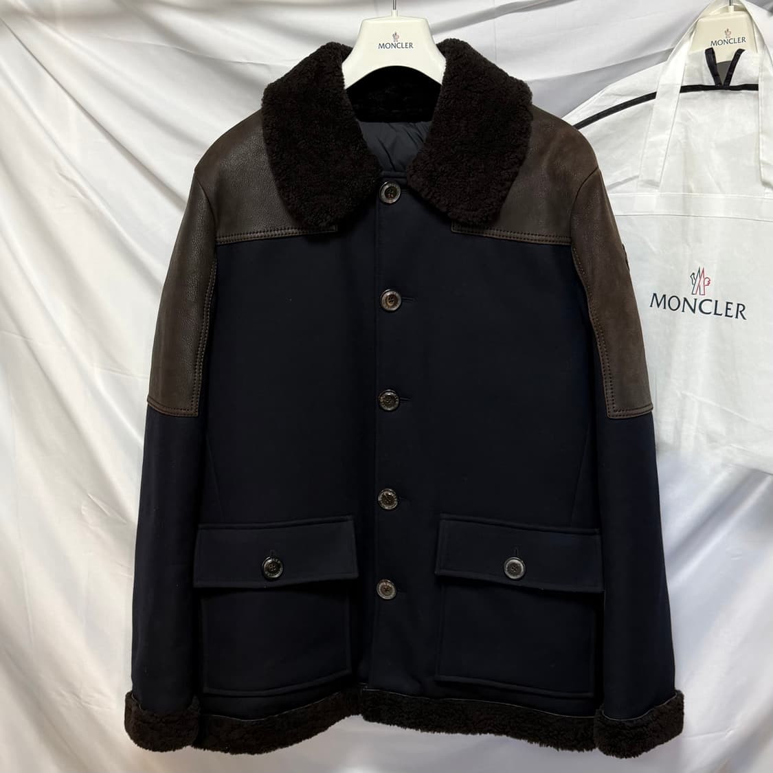 [S+급/4] 몽클레어 라흐넬 무스탕 레더 자켓 브라운 상품이미지1