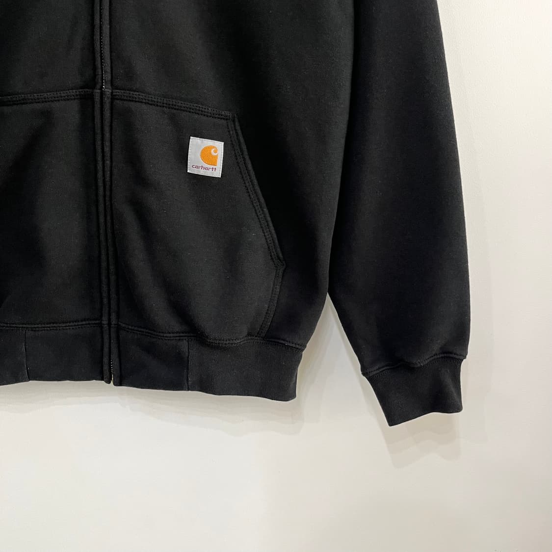 칼하트 미드웨이트 블랙 써멀 후드집업 상품이미지4