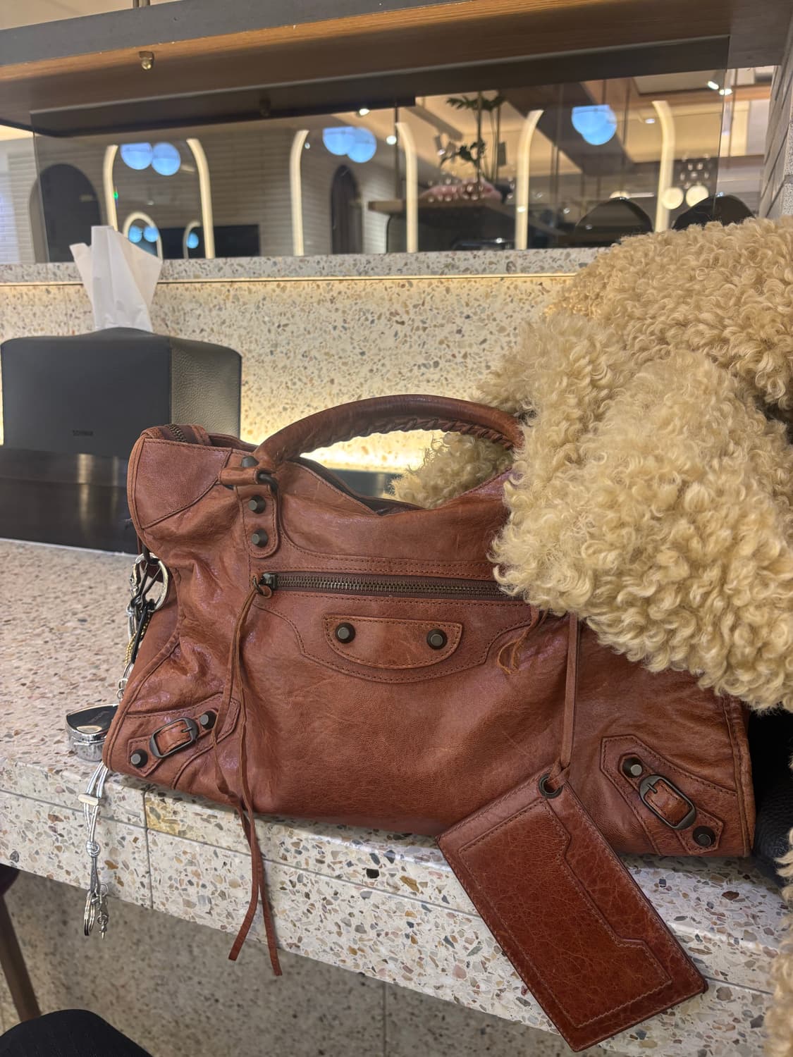 발렌시아가 모터백 브라운 상품이미지2