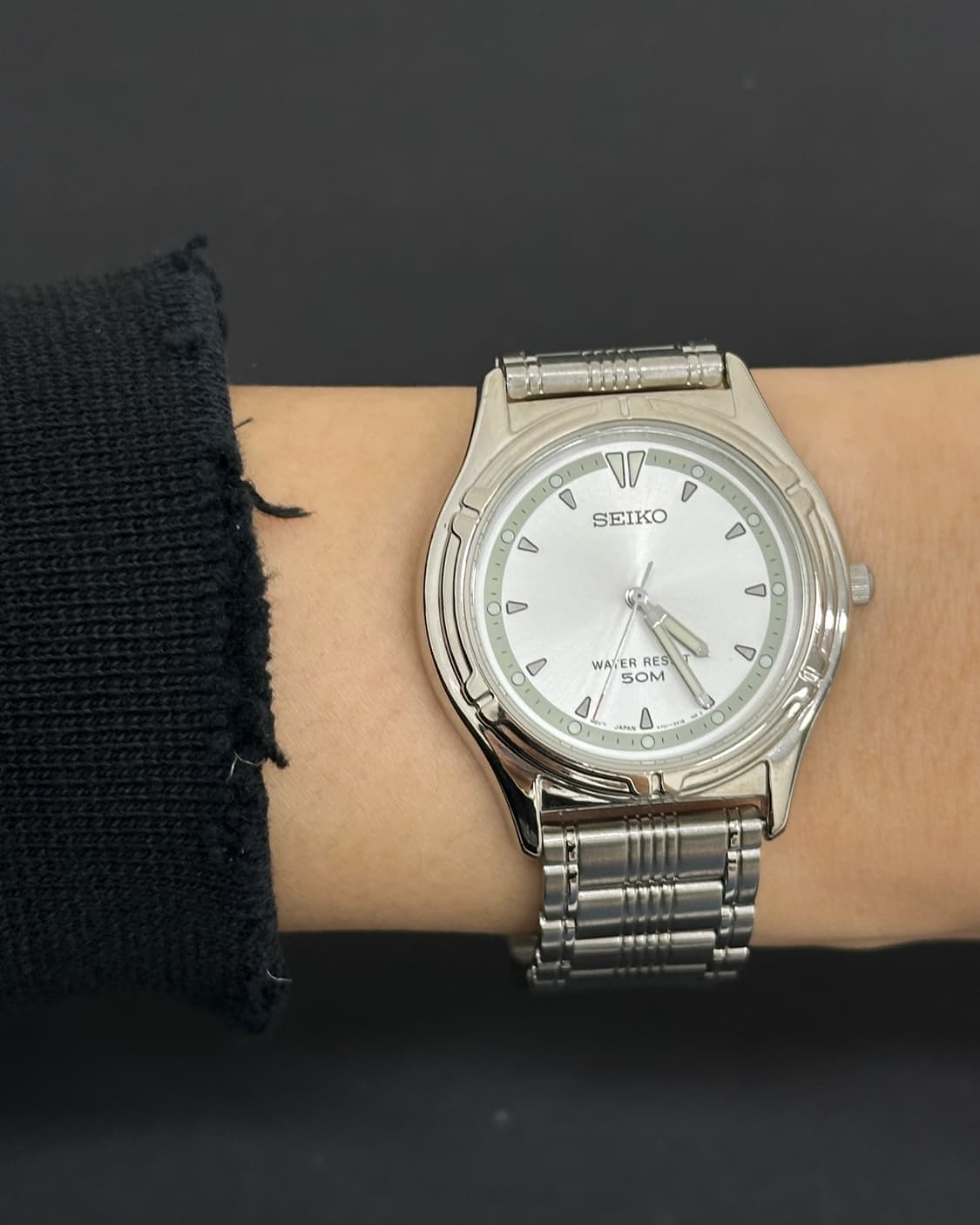 세이코 라운드 쿼츠 시계 상품이미지9
