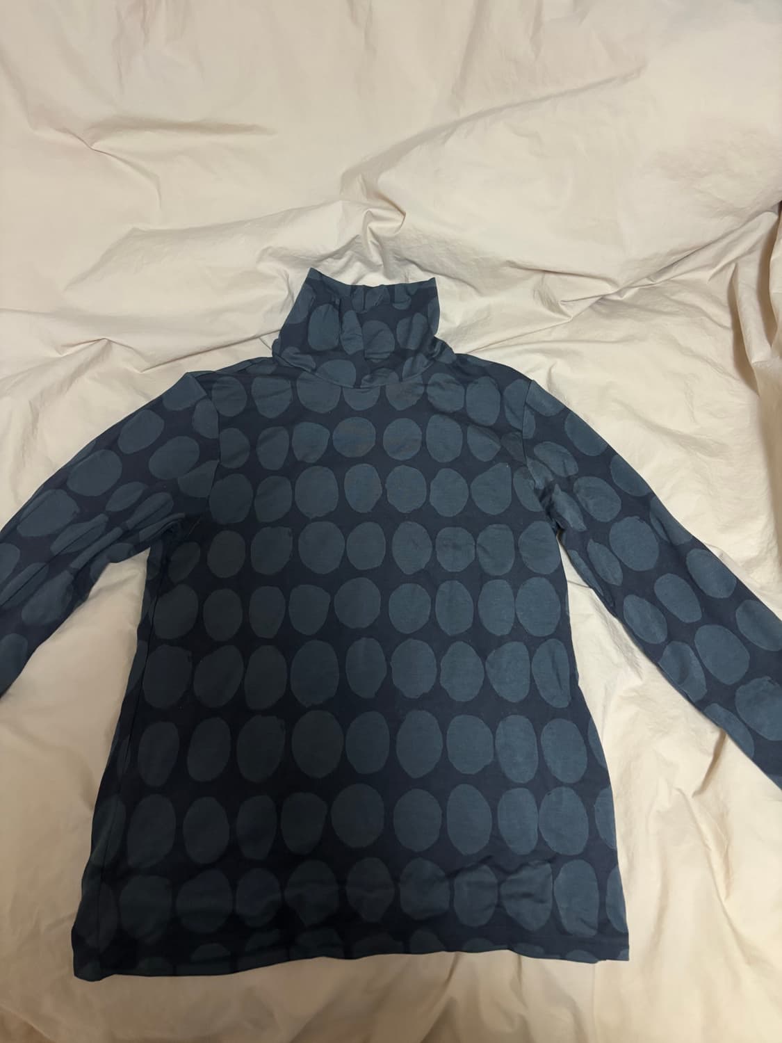 유니클로 마리메꼬 도트 티셔츠 상품이미지3