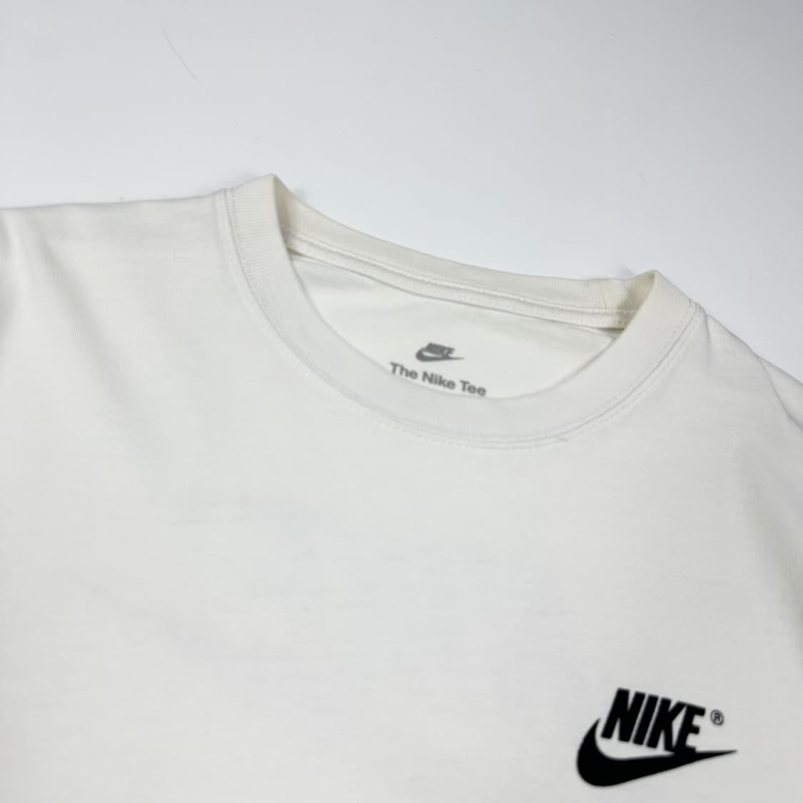 나이키 퓨추라 화이트 반팔티 (XL) 상품이미지7