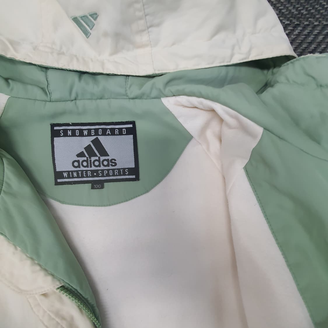 아디다스 스노우보드 올드스쿨 집업자켓 남자105 상품이미지8