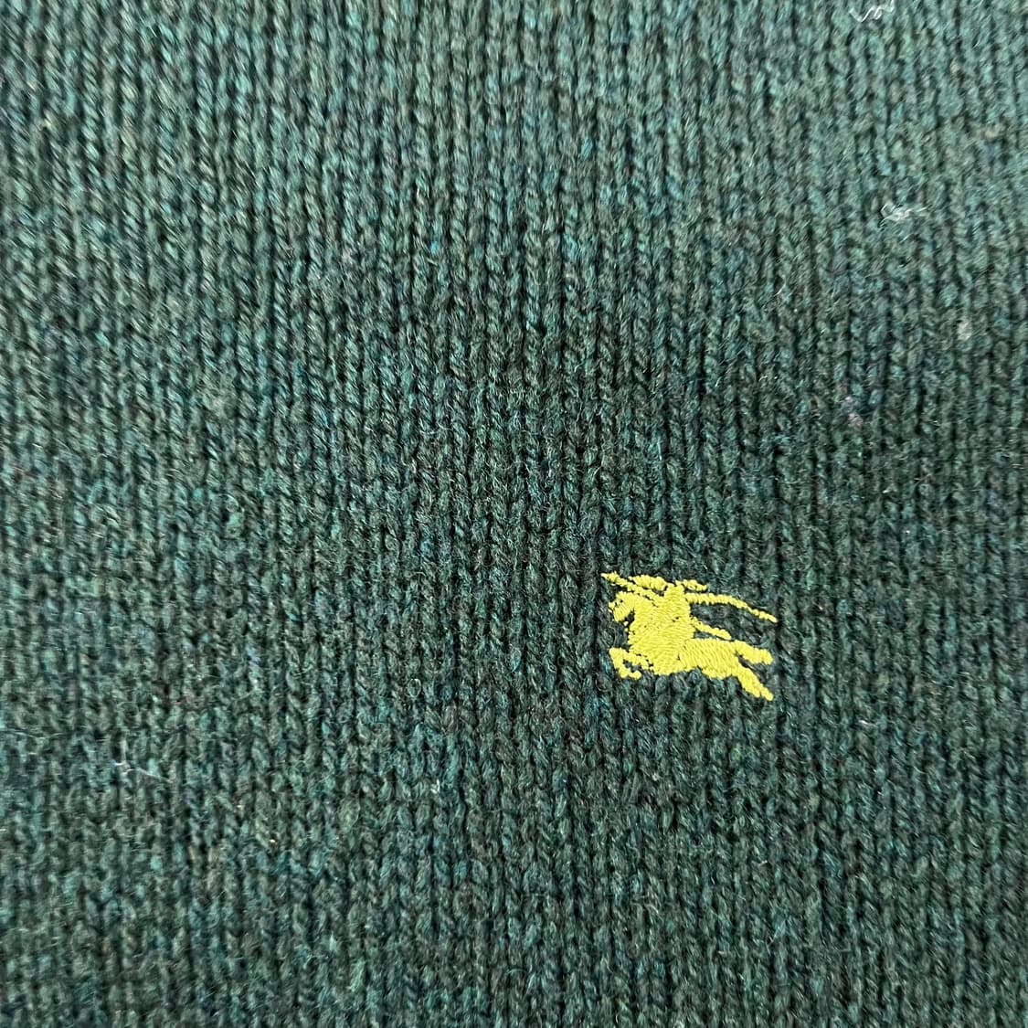 105 버버리 기마로고 엘보우 패치 울반집업 니트  상품이미지3