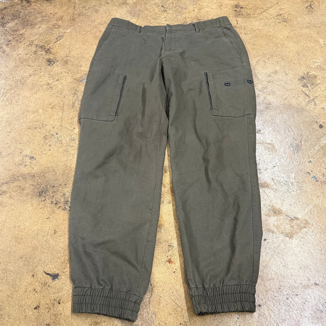 [정품/34] 디스커버리 카키색 면바지 카고바지 스타일 b16 상품이미지2