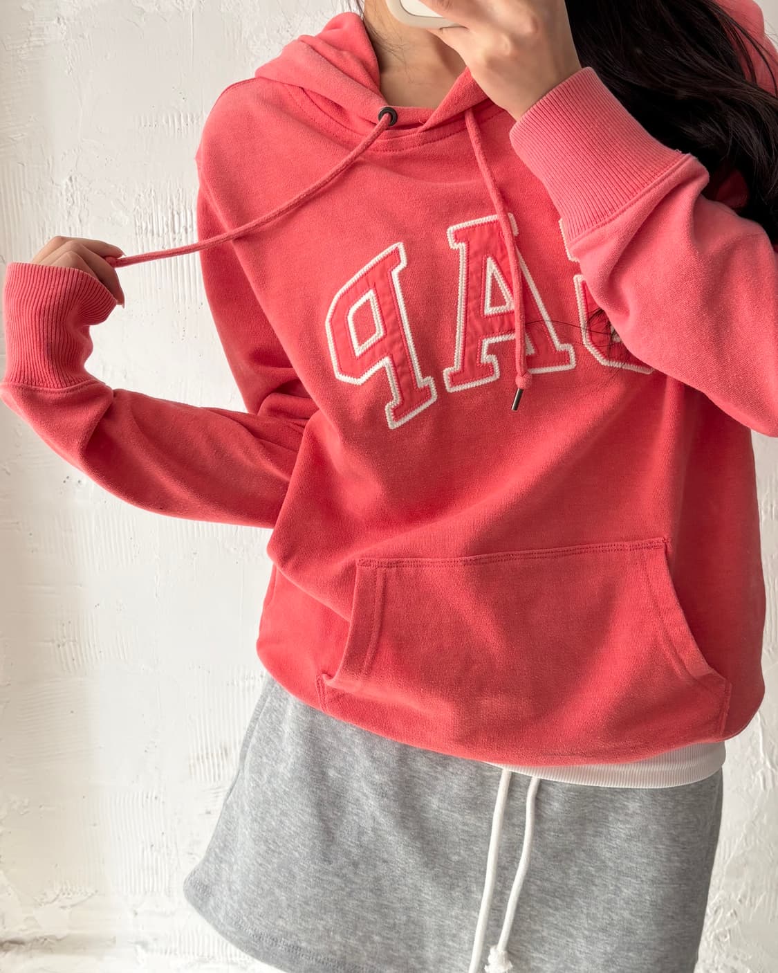 Gap 갭 코랄컬러 자수로고 후드티 상품이미지2