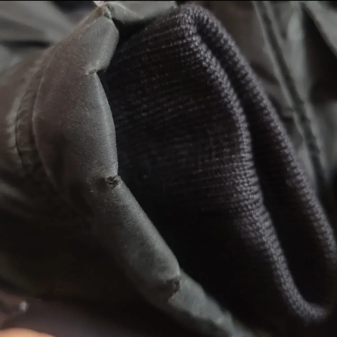 몽클레어 남자 패딩 5사이즈(XL) 상품이미지5