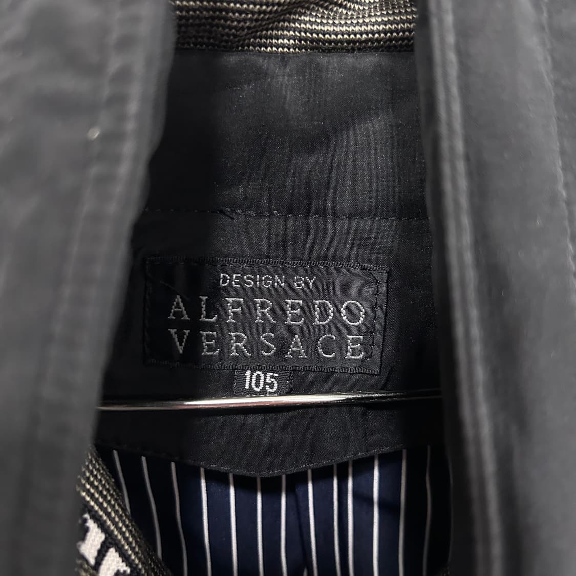 알프레도 베르사체 올드스쿨 오버핏 나일론 자켓 상품이미지3