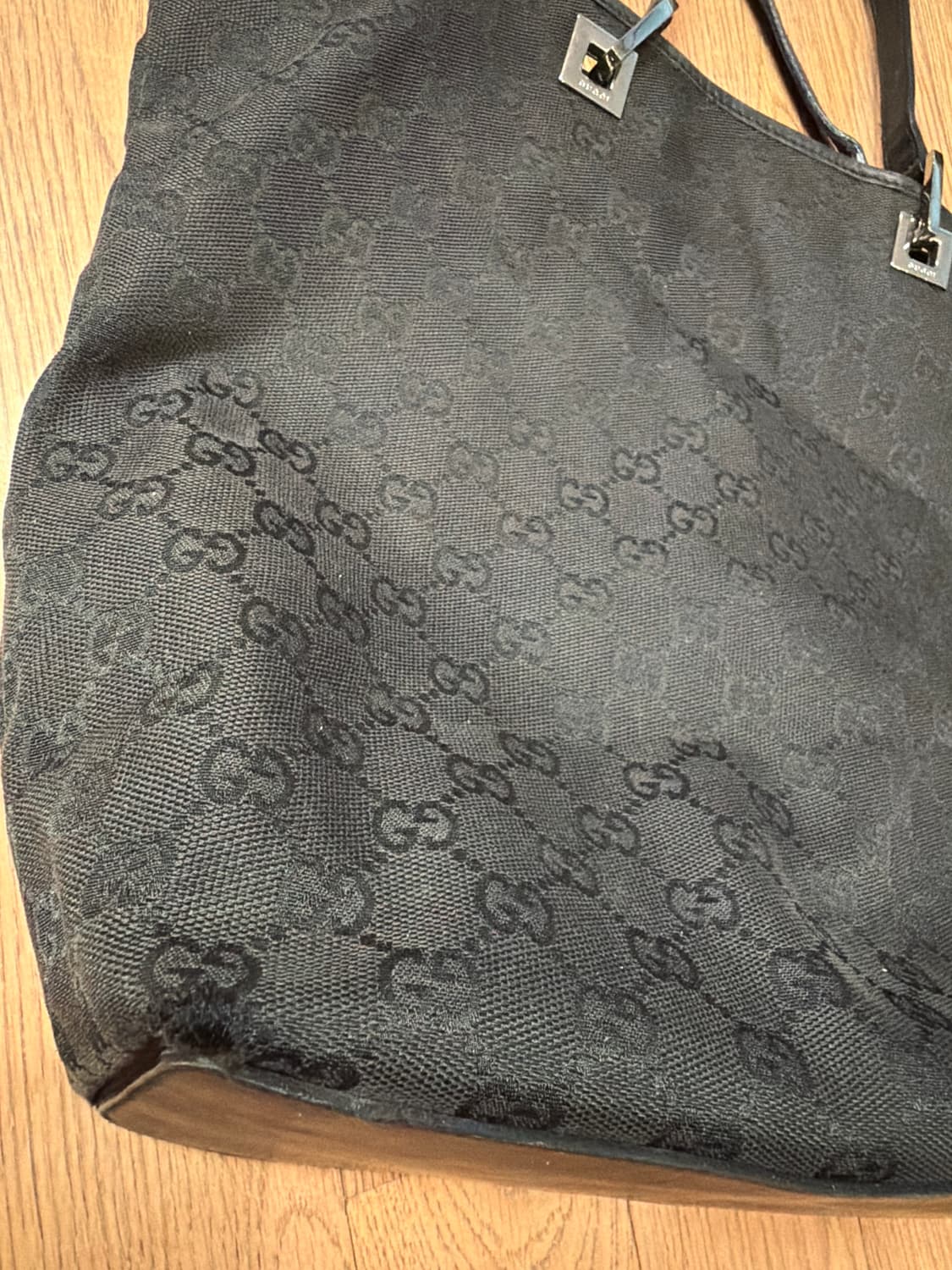 Gucci GG 모노그램 캔버스 블랙 토트백 상품이미지6