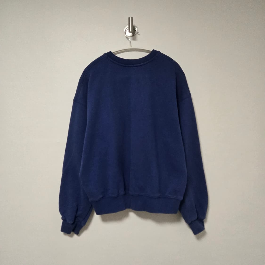 헤이그 어 벌스데이 스웻셔츠 / 여성 맨투맨 / 여자 맨투맨 상품이미지5