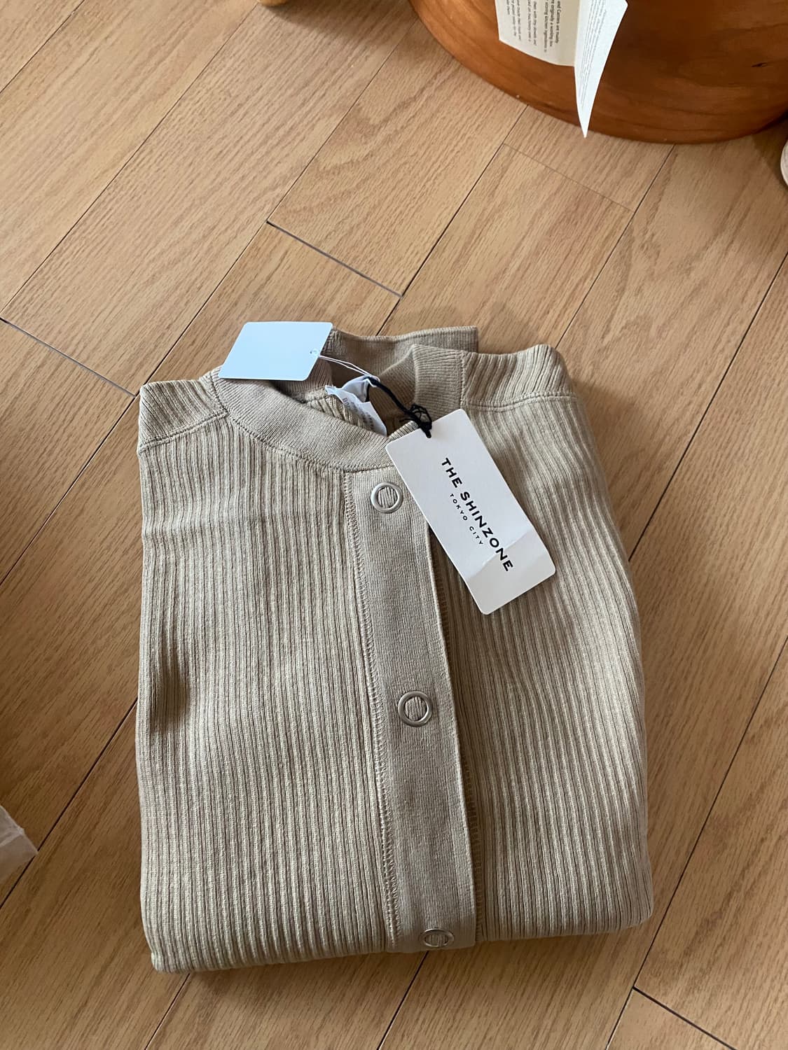 더신존 가디건 새상품 정품  상품이미지2