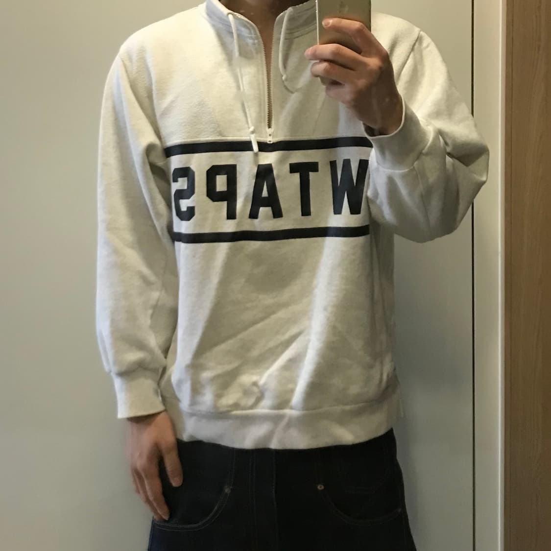 더블탭스 하프집업 스웻셔츠 상품이미지2